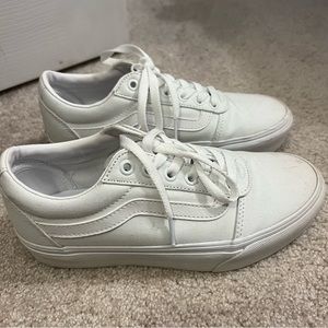 White platform Vans
